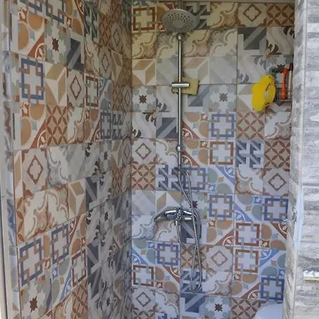 Fofi's Garden Hébergement de vacances *