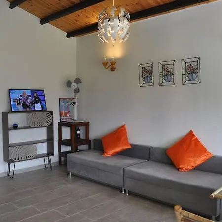 Fofi's Garden Plaka Litochorou